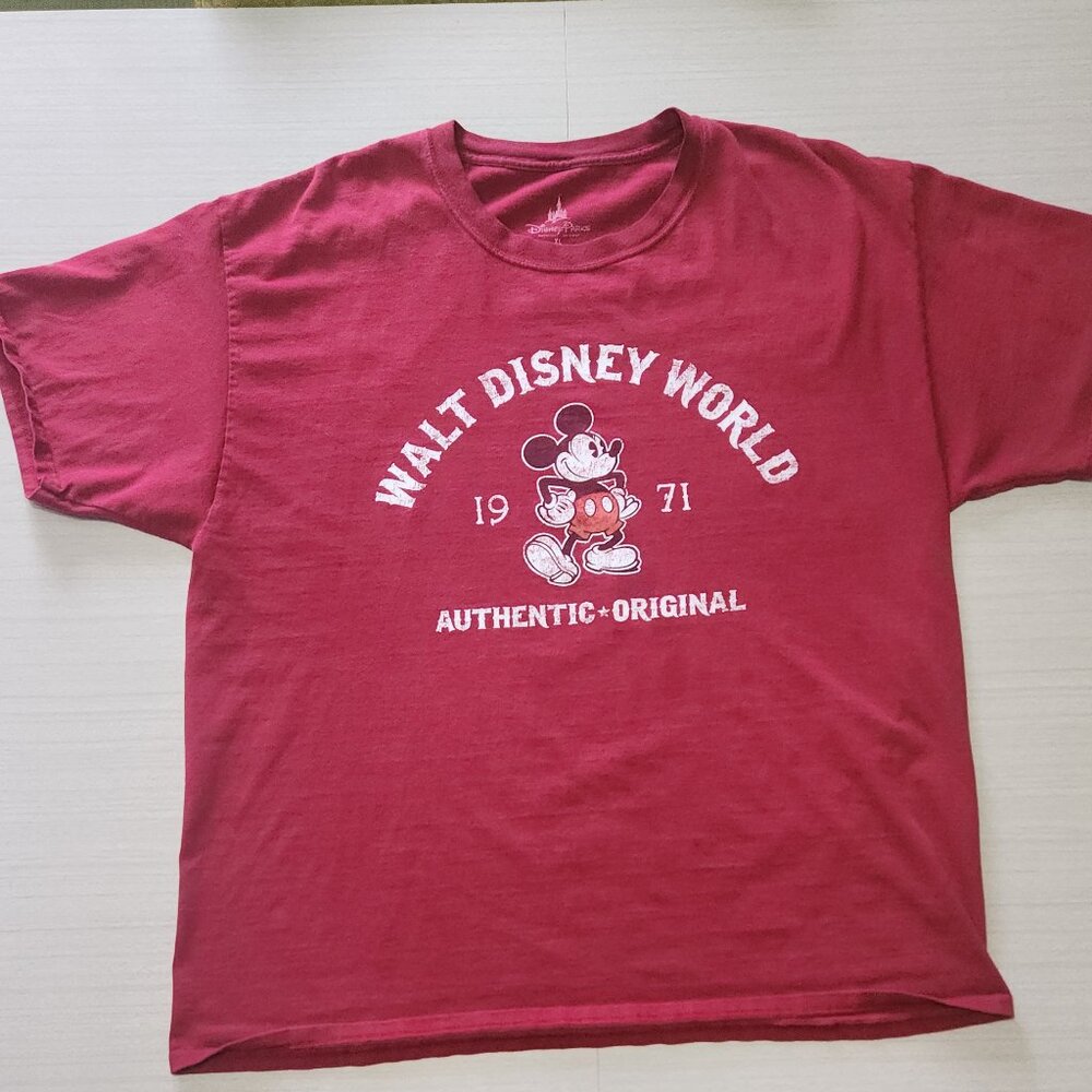 Walt Disney World 1971 Mickey Mouse T-Shirt - Authentic Original Red Vintage